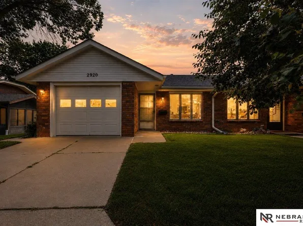 2920 S 51st Street Ct #7, Lincoln, NE 68506