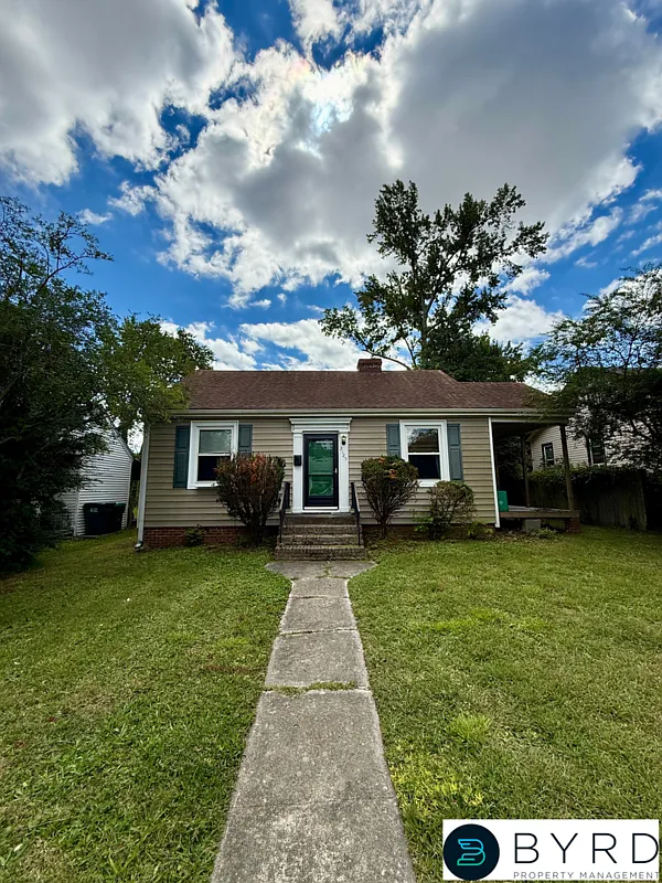 2 bed, 1.0 bath, 775 sqft, $1,400 — Photo 1