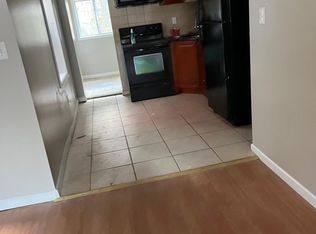 2946 W Flora St, Philadelphia, PA 19121