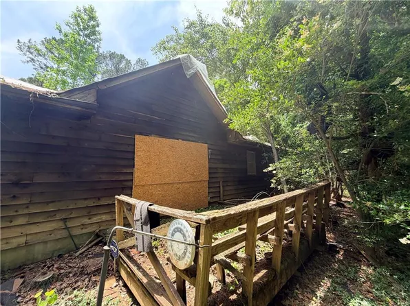 905 Audrey Dr, Woodstock, GA 30188