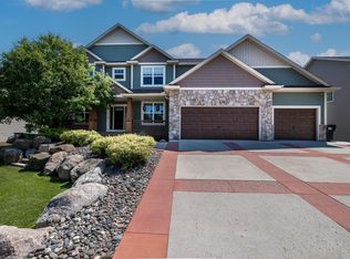 1844 157th Ln NW, Andover, MN 55304