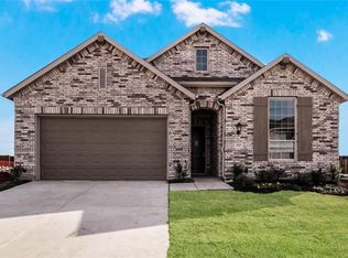 2820 Prairie Trail Ave, Aubrey, TX 76227