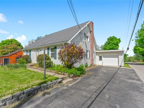 707 S Main St, Bessemer, PA 16112