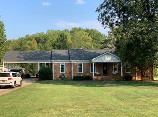 850 Riddle Mill Rd, Clover, SC 29710
