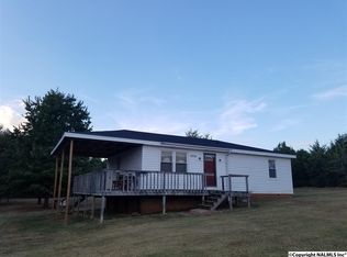 1305 Old Winchester Rd, New Market, AL 35761