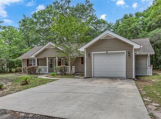 695 Sams Point Rd, Beaufort, SC 29907