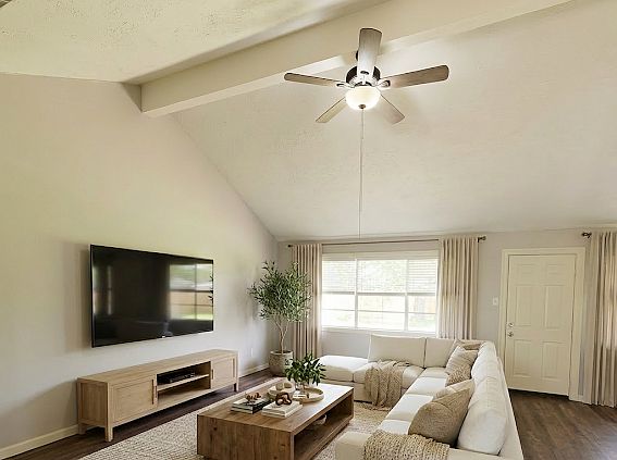 1st image of 7306 Thistleglen Cir