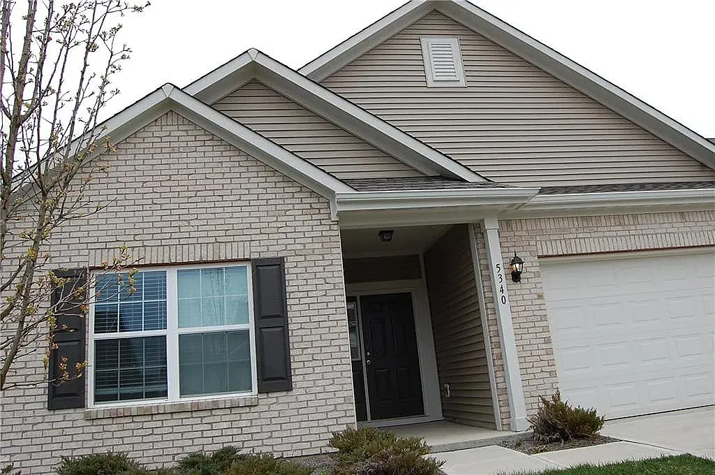 3 bed, 1801 sqft, $2,200 — Photo 3