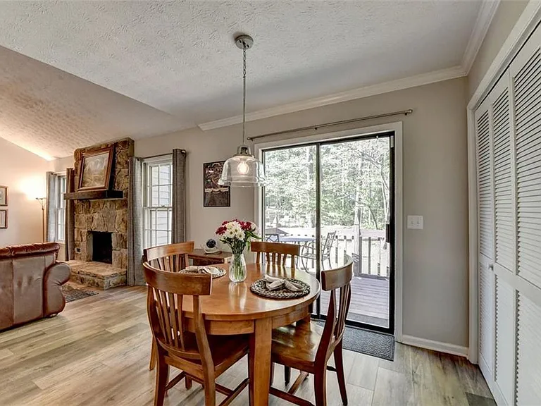 1132 Owen Cir — Photo 9