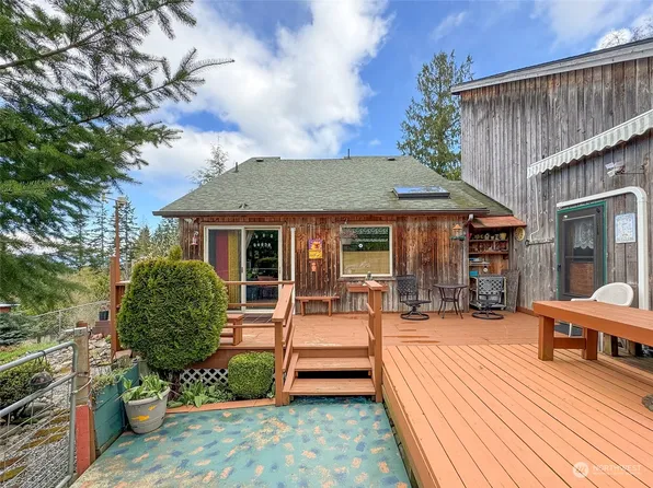 1515 Joyce Piedmont Road, Port Angeles, WA 98363