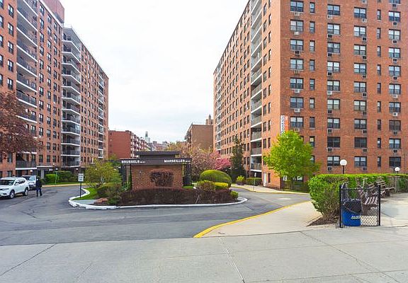 5th image of 9801 67th Ave APT 10K