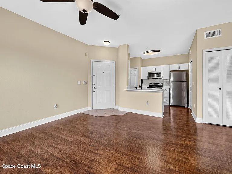 5692 Star Rush Dr #205 — Photo 10