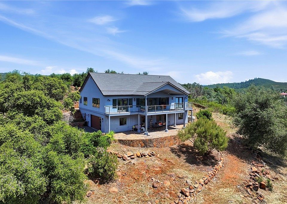 1st image of 20069 Honey Hill Dr