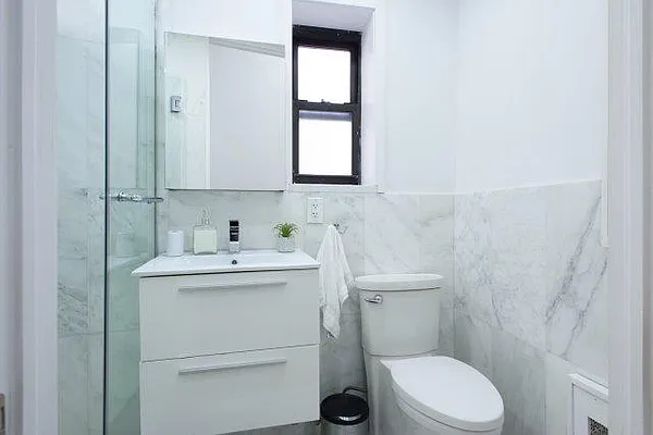 Rented by Finest Furnished LLC | media 16