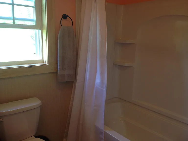 456 Maples Rd — Photo 11
