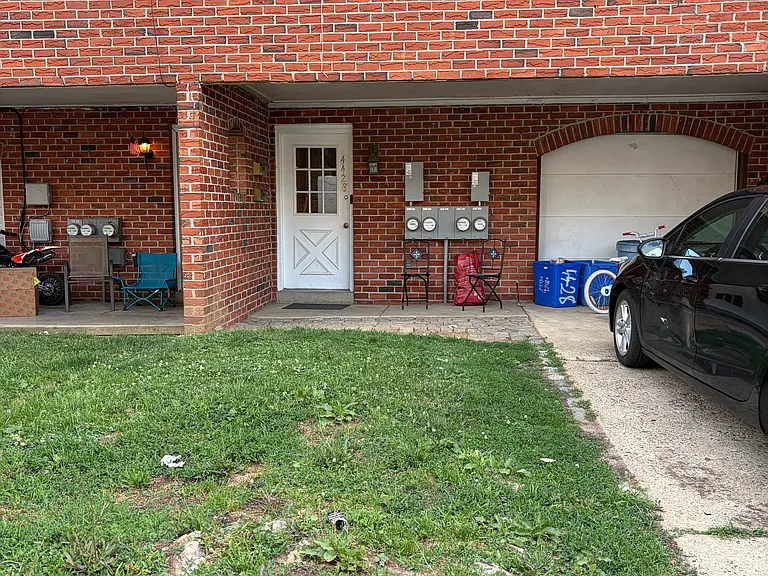 4428 Solly Ave #2 — Photo 10