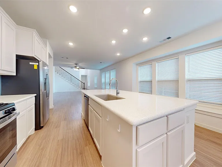2500 Gaulding St — Photo 3