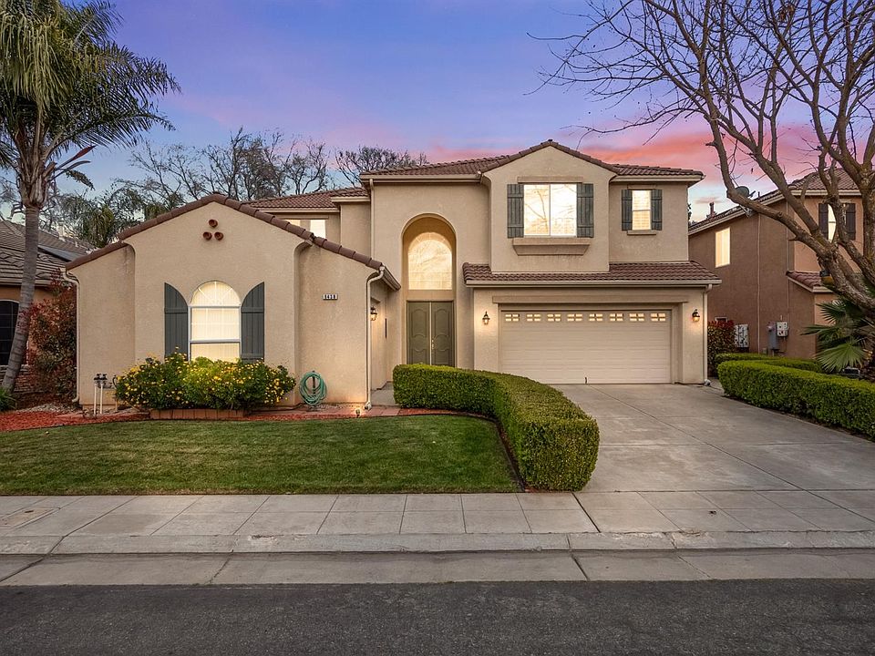1st image of 8438 N Saffron Ct