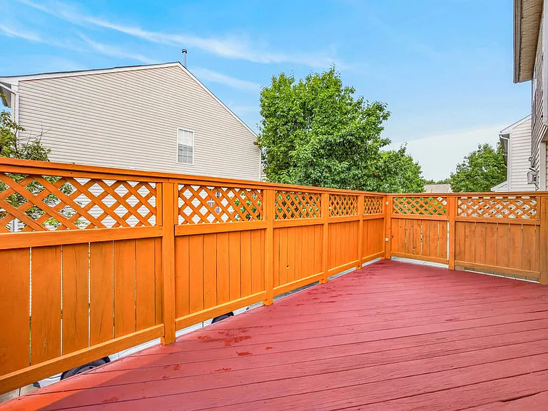 21121 Camomile Ct — Photo 32