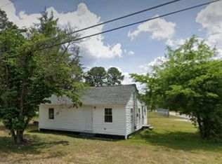 100 Prevatte St, Lumberton, NC 28358