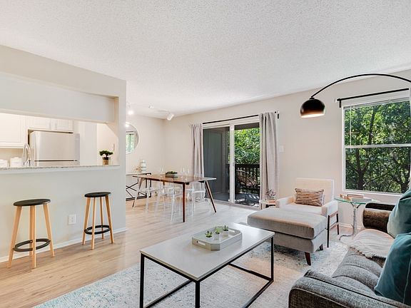 5th image of 1781 Spyglass Dr APT 330