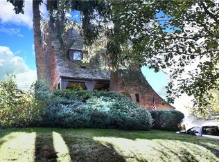 6 Nakoma Dr, Mt Lebanon, PA 15228