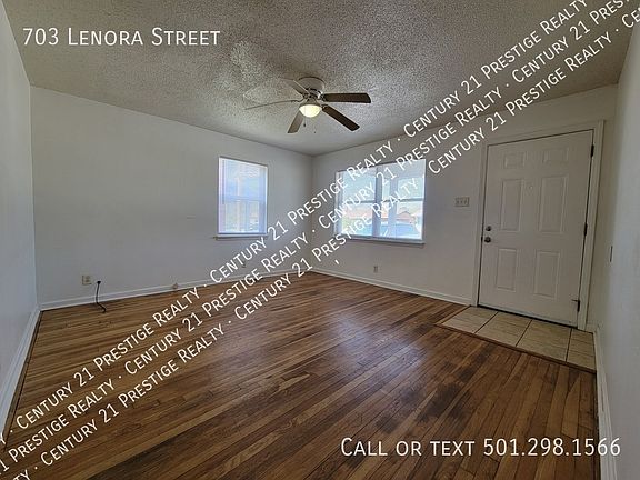2nd image of 703 Lenora St #703