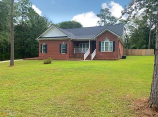 253 Surrey Ln, Statesboro, GA 30458