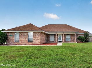 3104 Wayne Dr, Diberville, MS 39540