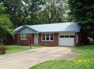313 Summit Dr, Campbellsvlle, KY 42718