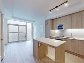 286 Main St