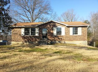 3324 Lylewood Rd, Woodlawn, TN 37191