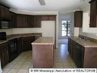 4th image of 4123 Dockery Dr