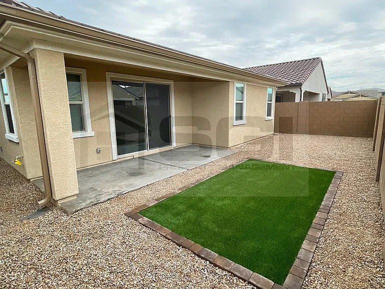 8911 W Bethany Heights Dr — Photo 20