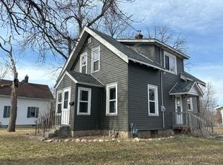 224 W Holly St, Owatonna, MN 55060