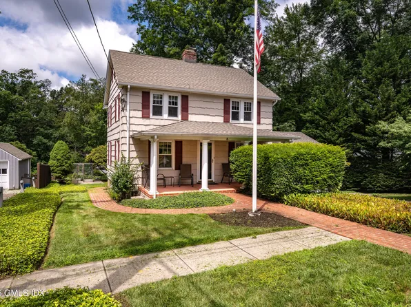 5 Hunter St, Old Greenwich, CT 06870
