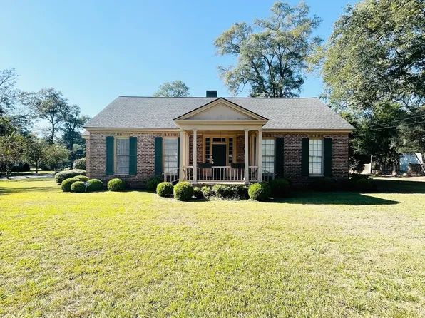 601 Engram St, Montezuma, GA 31063