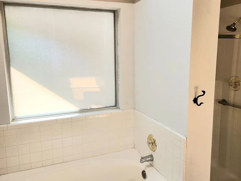 465 El Rio Dr — Photo 14