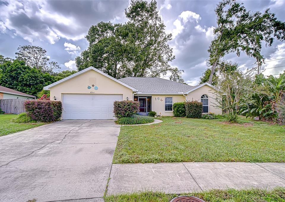 1st image of 6911 Oakcrest Way