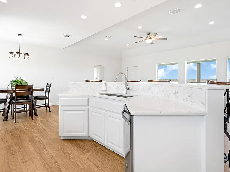 747 Waypoint Dr — Photo 19