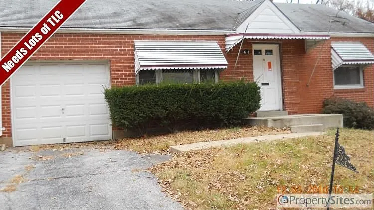 4710 Oakridge Blvd photo 1