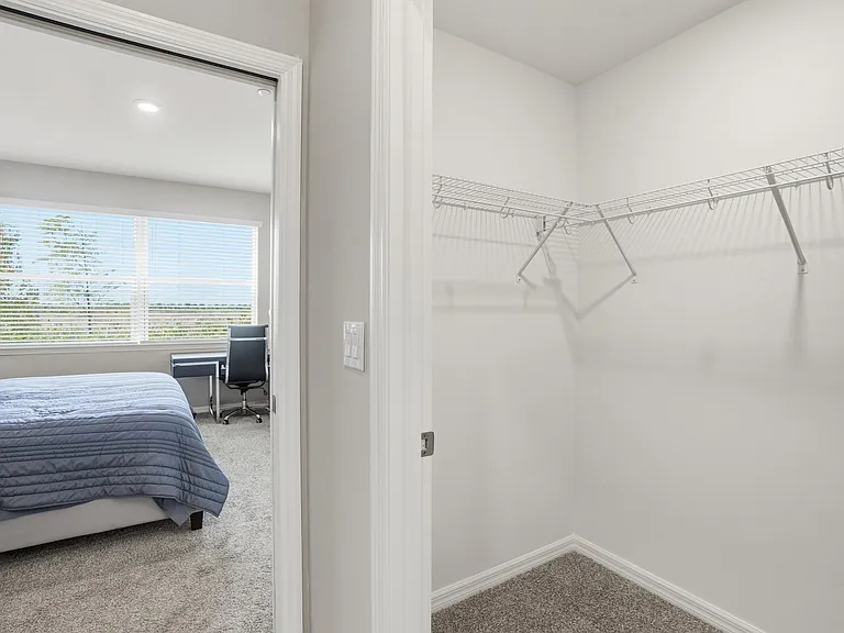11851 Venetian Lagoon Dr #103 — Photo 32