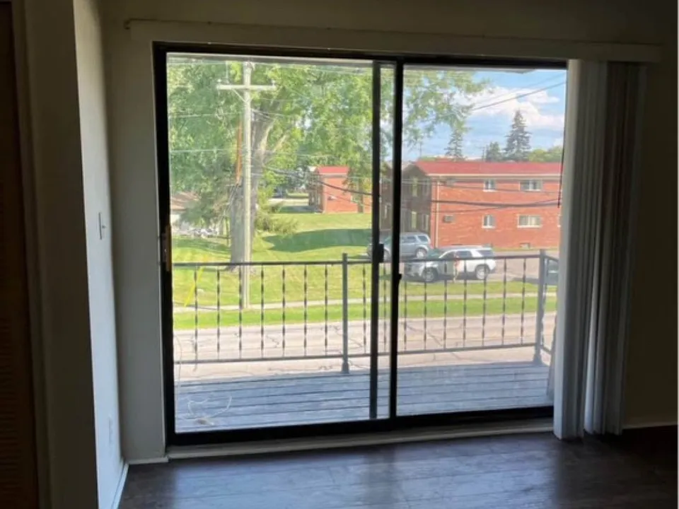 On 2nd floor, with balcony.
