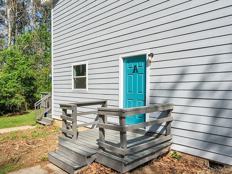 2509 Stadium Dr — Photo 15