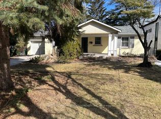 1273 Clarkson Rd N, Mississauga, ON L5J2W4