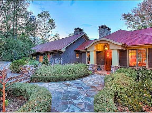 5th image of 7547 Savannah Dr