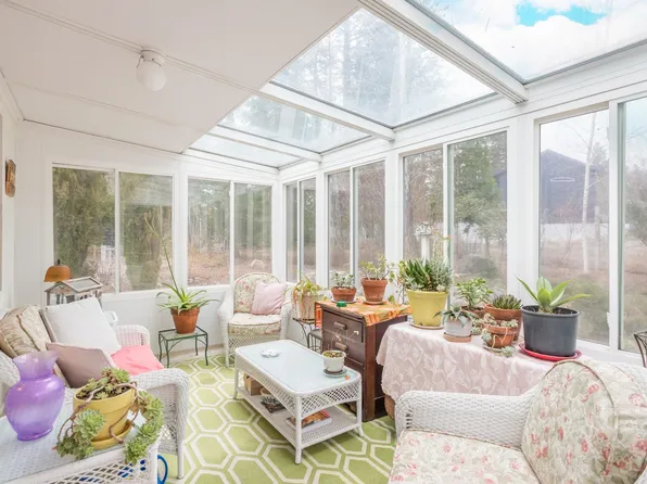 5734 Porcupine Ct, Weed, CA 96094