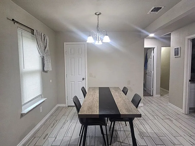 1408 Westway Dr — Photo 3