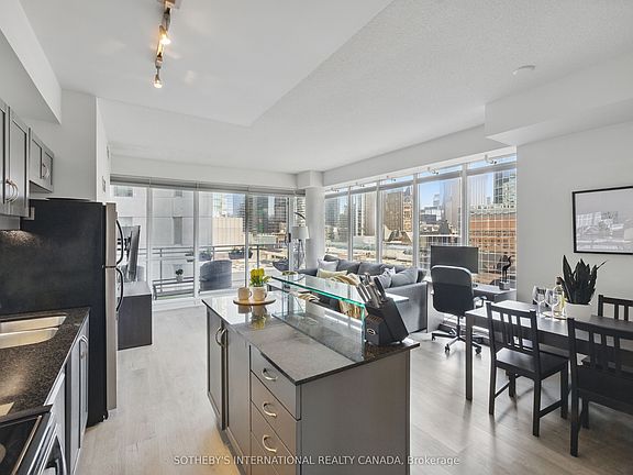 5th image of 220 Victoria St #1307