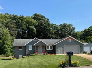 2967 River Ridge Ct, Dorr, MI 49323